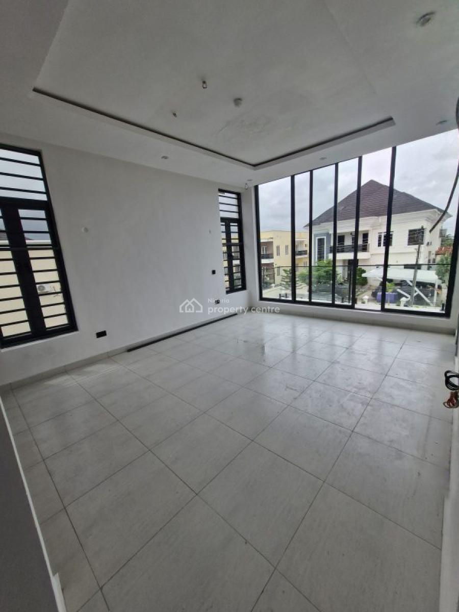 Beautifully Finished Detached 4 Bedroom Duplex With 2 Room Bq
