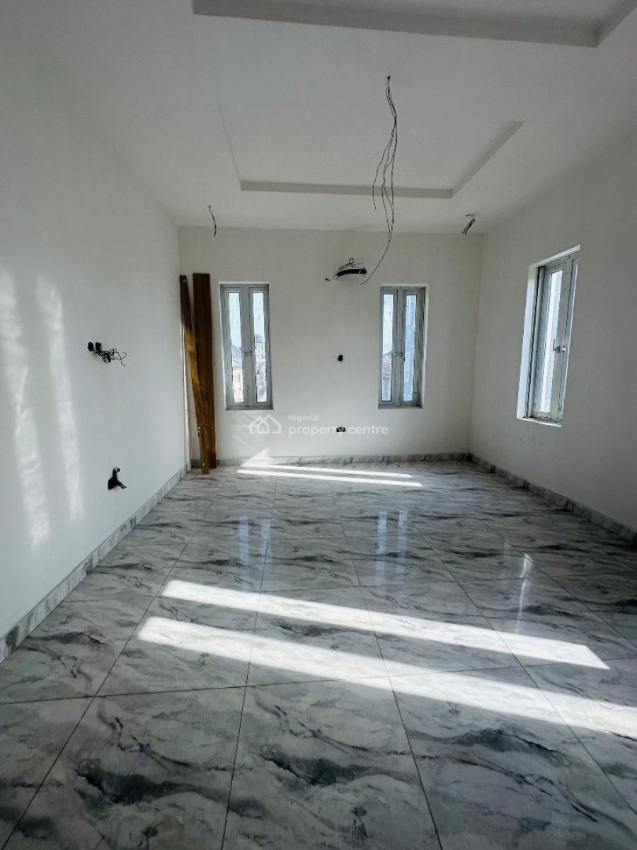 4 bedroom semi-detached duplex for sale