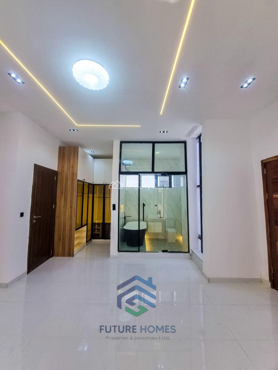 4 Bedroom Detached Duplex With Bq