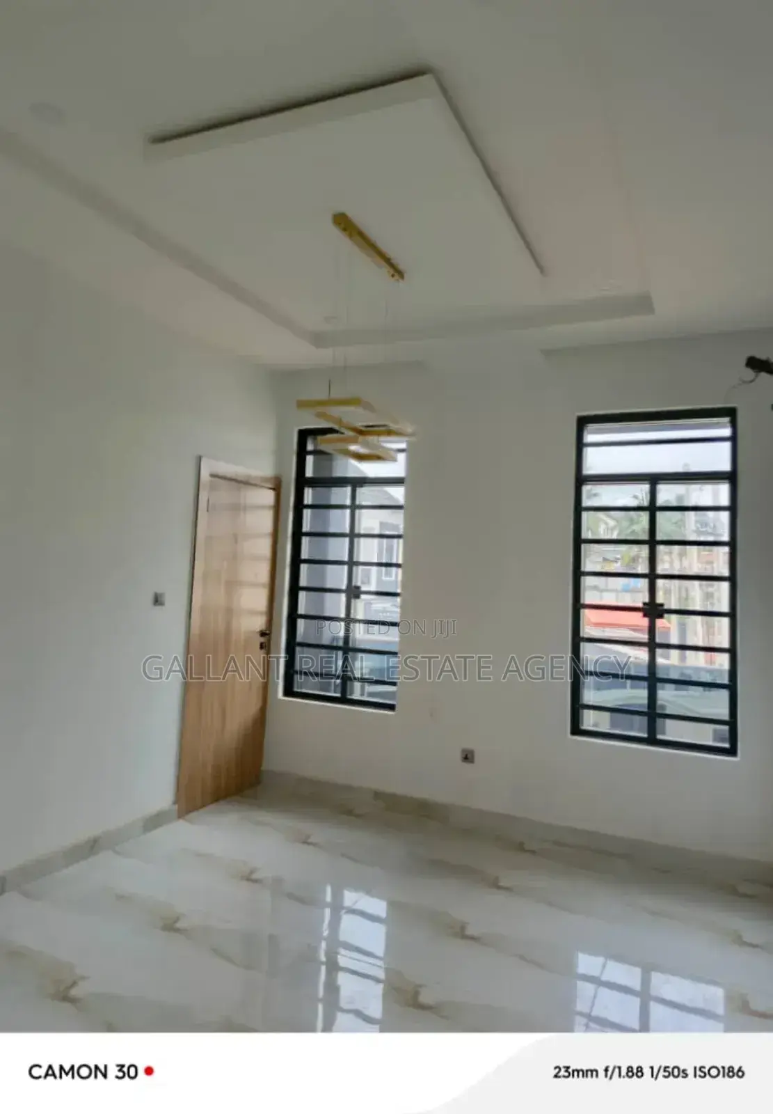 5bdrm Duplex in Omole Phase 1 for sale