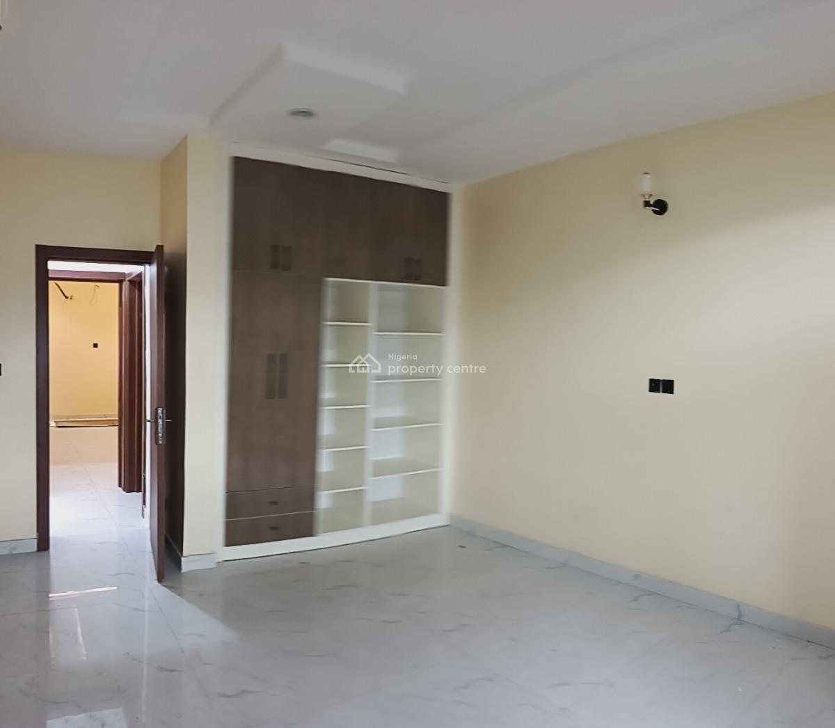 4 bedroom terraced duplex for rent