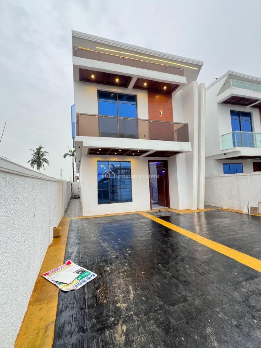 4 bedroom detached duplex for sale