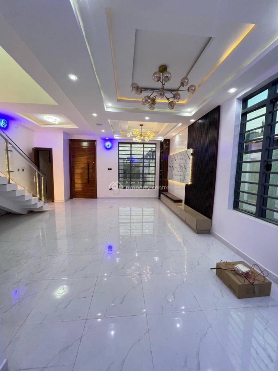 4 bedroom detached duplex for sale