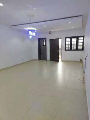 Spacious Lovely 3-bedroom Flat On The Ground Floor