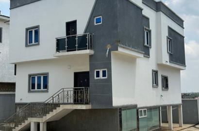 5 Bedroom  Detached Duplex