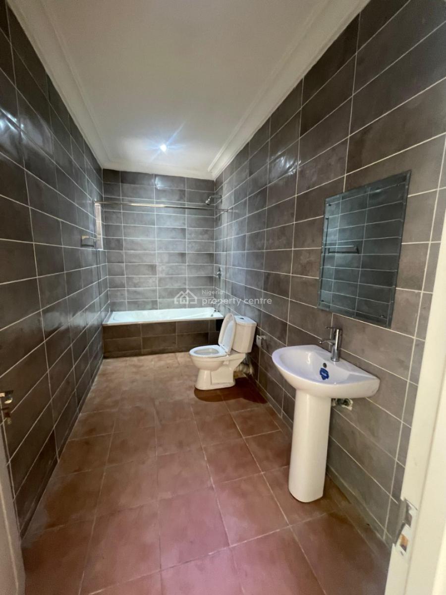 4 bedroom terraced duplex for rent