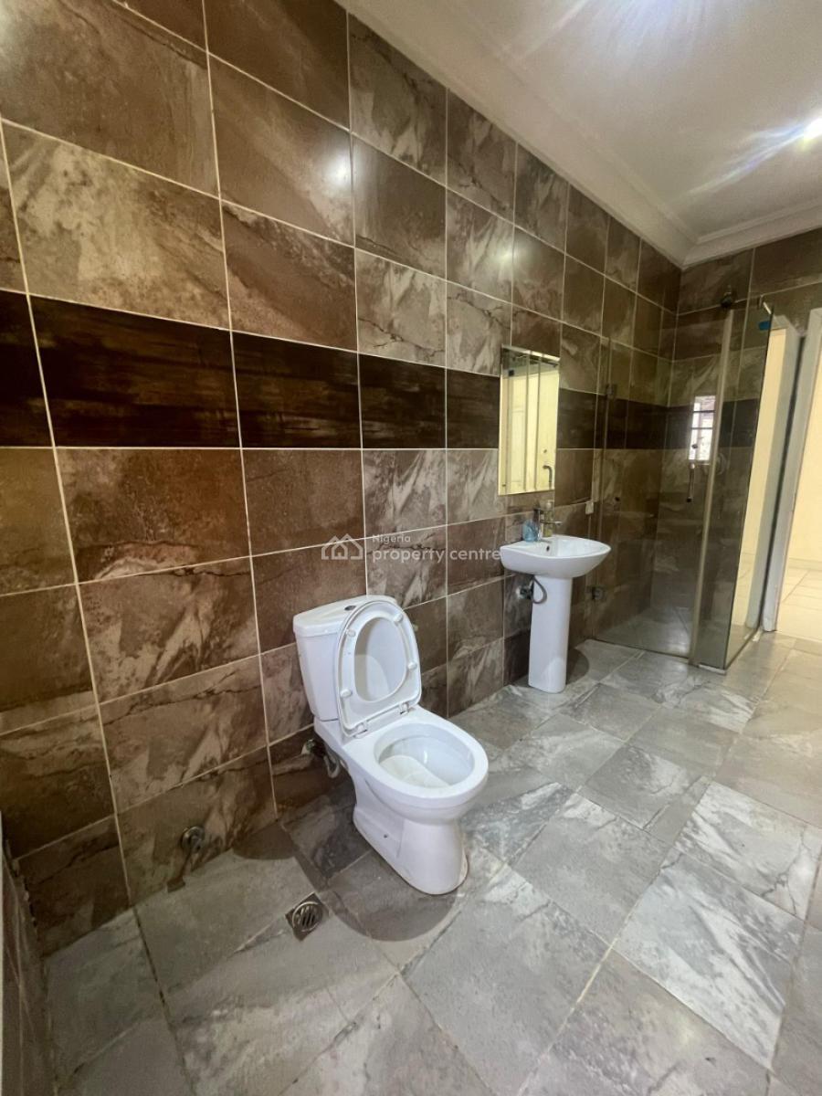 4 bedroom terraced duplex for rent