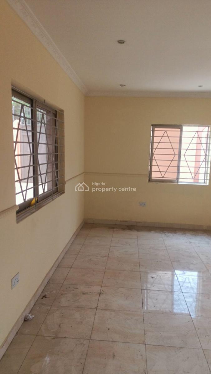 5 bedroom semi-detached duplex for rent