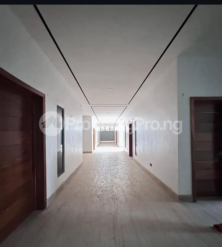 2 & 3 Bedroom Apartment