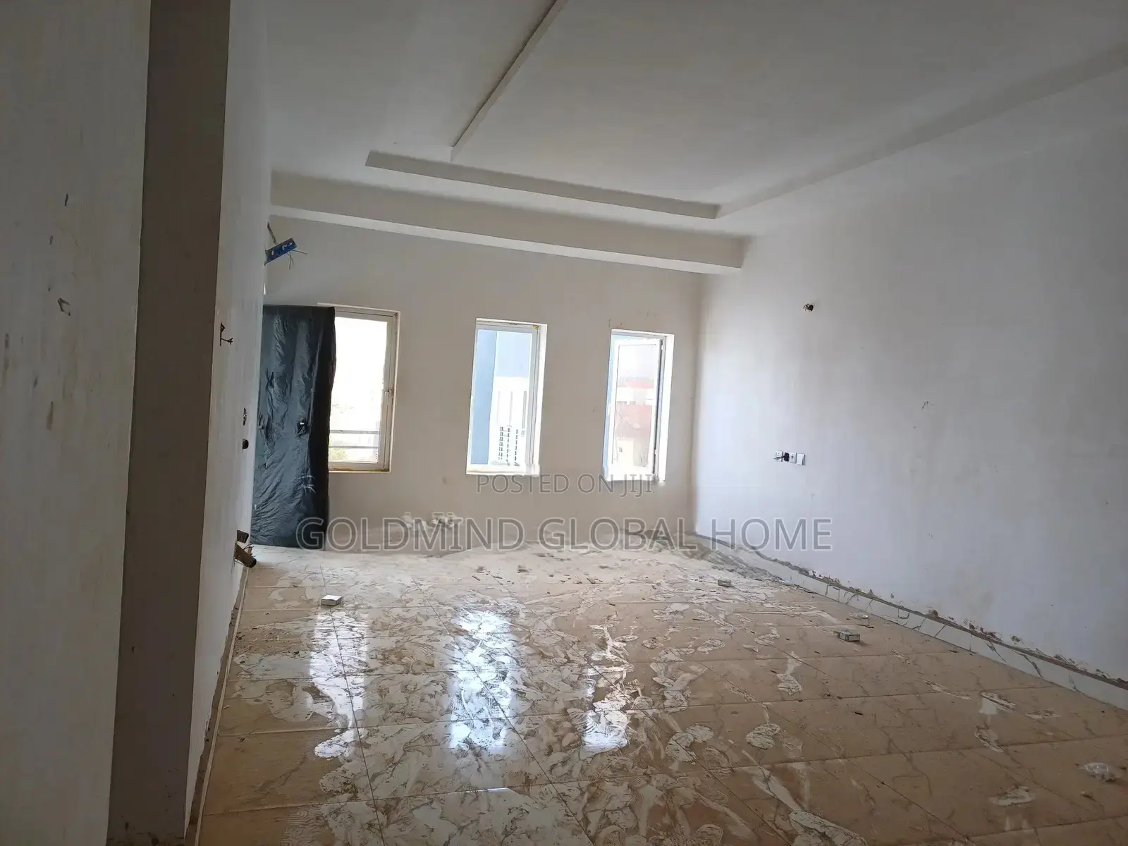4bdrm Townhouse/Terrace in Mabushi for sale