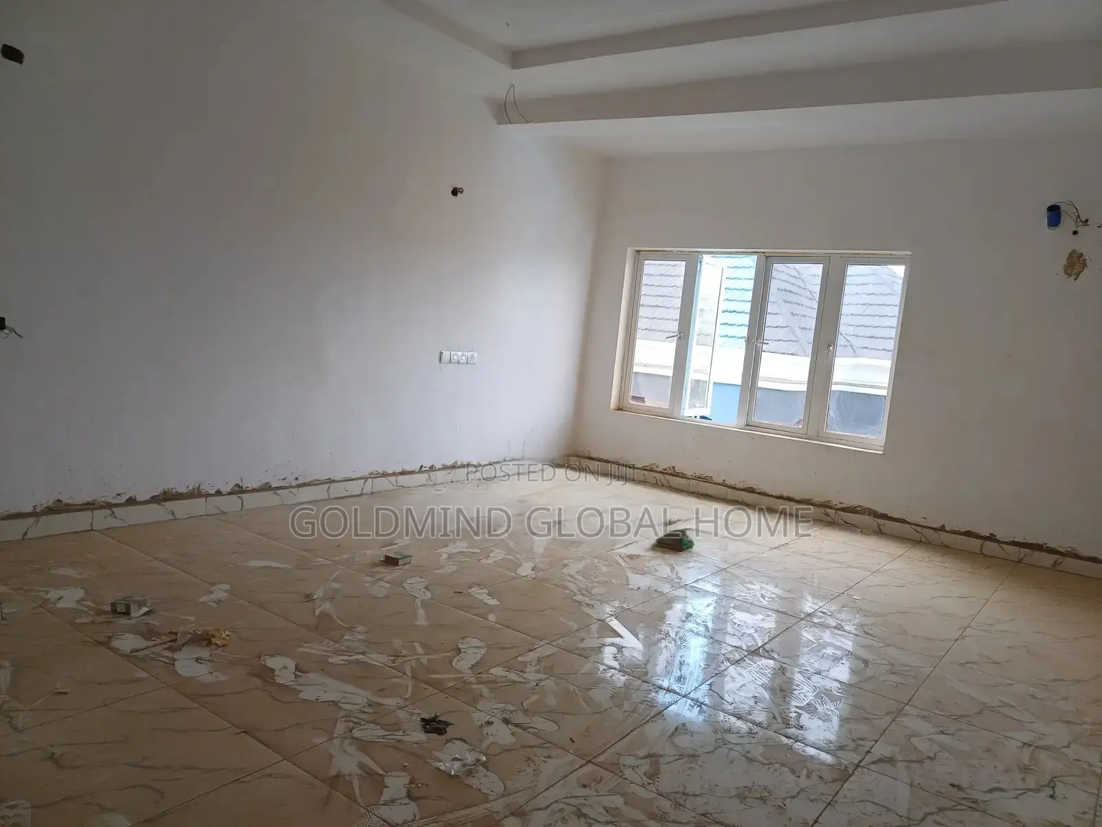 4bdrm Townhouse/Terrace in Mabushi for sale