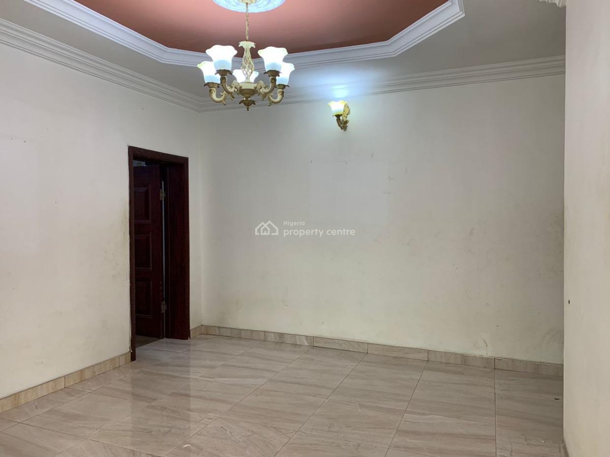 3 bedroom detached bungalow for rent