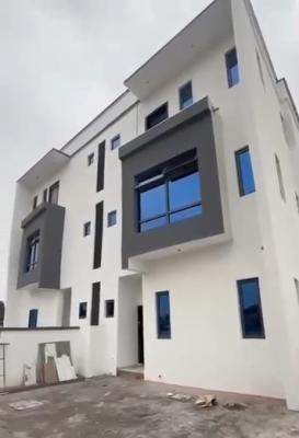4 bedroom semi-detached duplex for sale