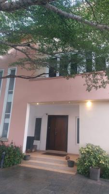 5 bedroom detached duplex for sale