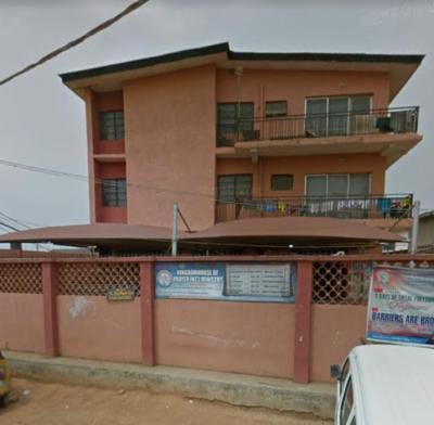 Block of 5 Flats with Warehouse