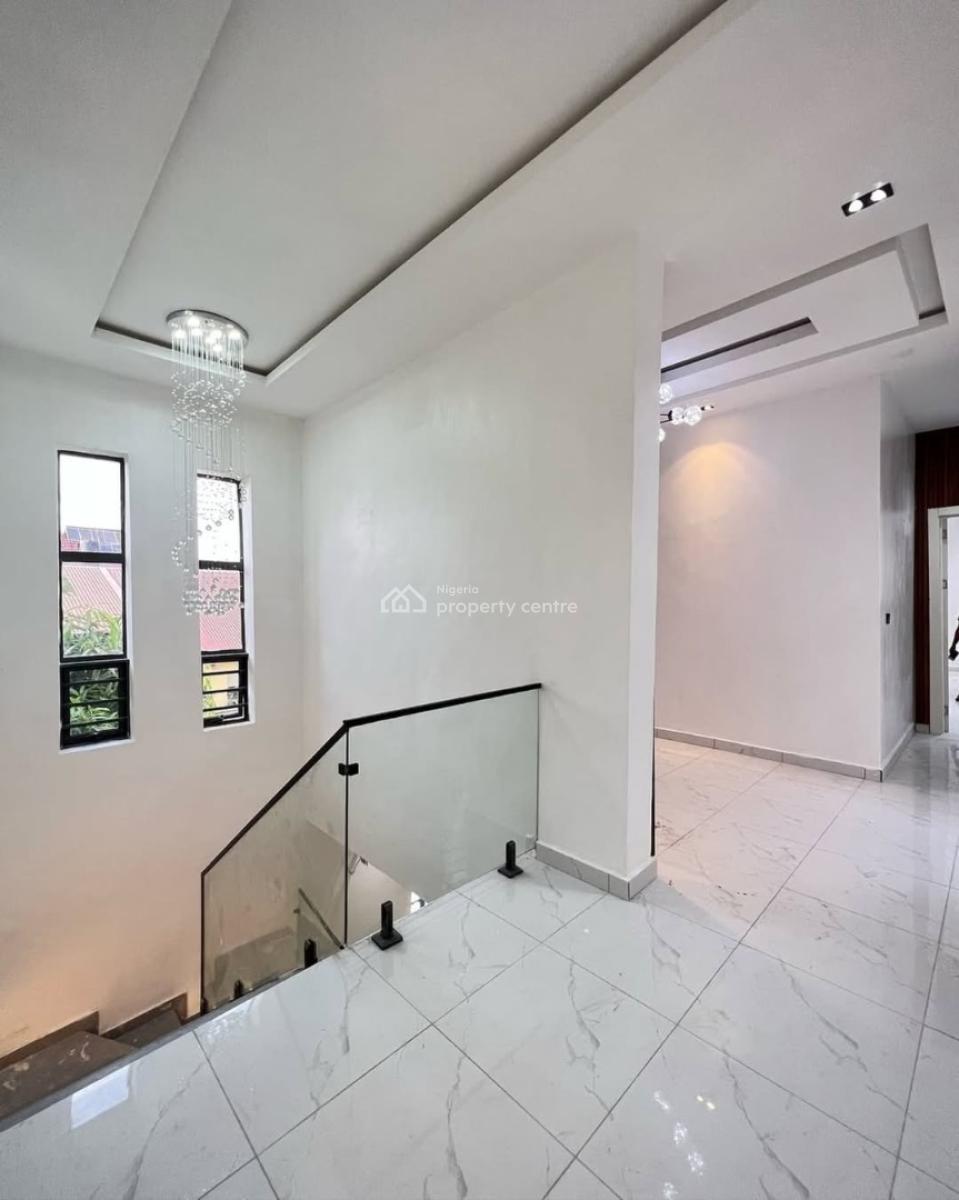 5 bedroom detached duplex for sale