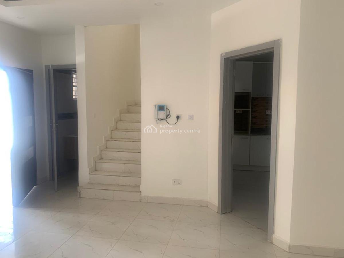 3 bedroom terraced duplex for rent