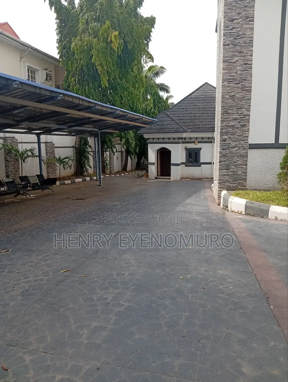 5bdrm Duplex in Maitama for sale