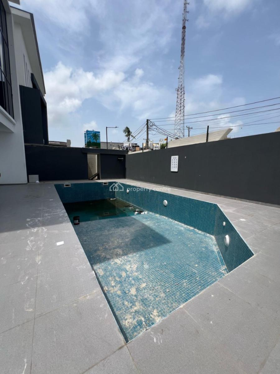 4 bedroom terraced duplex for sale