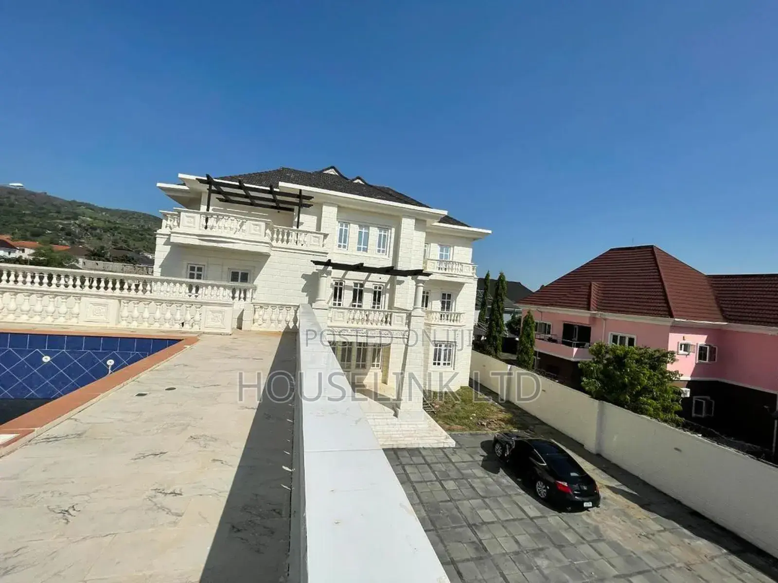 7bdrm Mansion In Katampe Extension For Sale