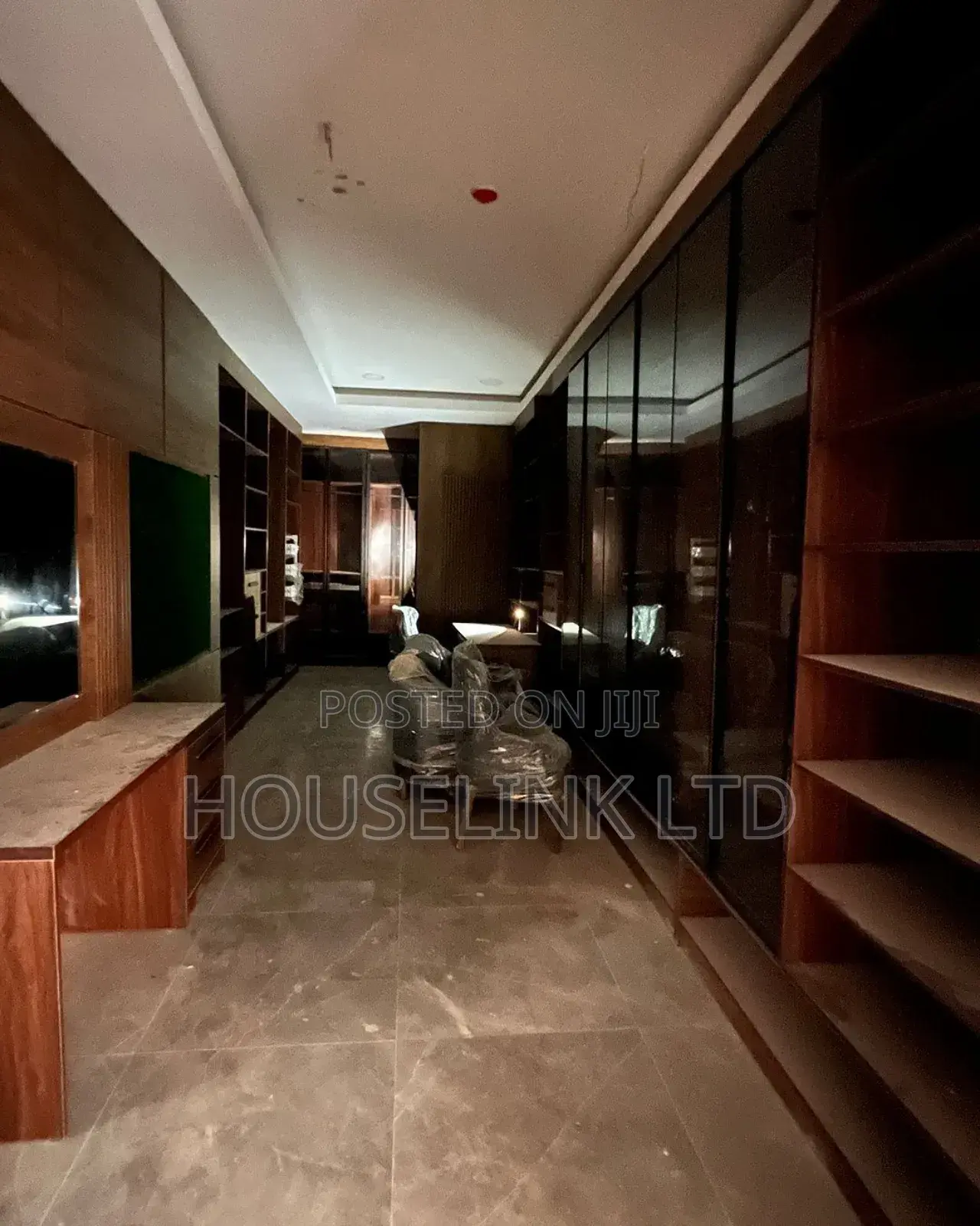 7bdrm Mansion In Katampe Extension For Sale
