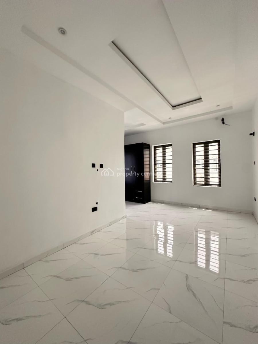Stunning 4 Bedroom Semi Detached With Bq