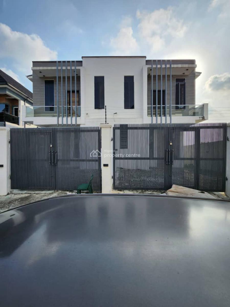 4 bedroom semi-detached duplex for rent
