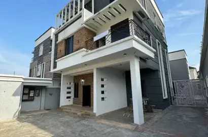 Detached duplex for sale  Astonishing 5 Bedroom Fully Detached House + Pool, Cinema, Gym, BQ Omole Phase 1, Ikeja, Lagos