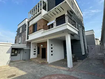 Detached duplex for sale  Astonishing 5 Bedroom Fully Detached House + Pool, Cinema, Gym, BQ Omole Phase 1, Ikeja, Lagos