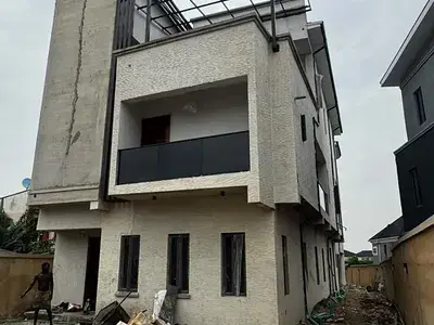 Premium Flat / apartment for sale  Well Built 3 Bedroom Apartment in a Serene Estate Gbagada, Lagos