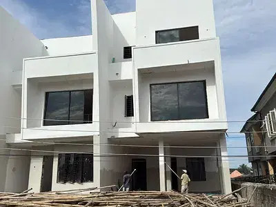 Premium Flat / apartment for sale  Well Built 2 Bedroom Apartment in a Serene Estate Gbagada, Lagos
