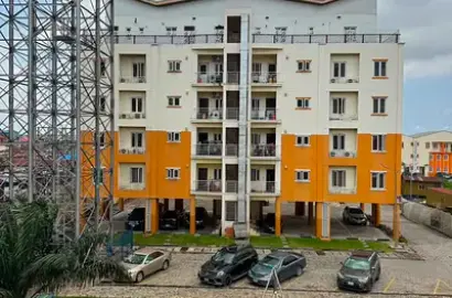Flat / apartment for sale  Exquisitely Built 3 Bedroom Apartment in a Serene Environment Yaba, Lagos