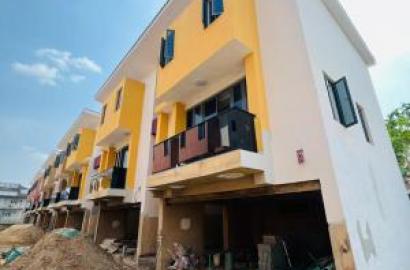 4 bedroom terraced duplex for sale