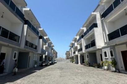 4 bedroom terraced duplex for sale
