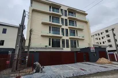 Luxury 2 Bedroom Apartment + Elevator in a Prime Location