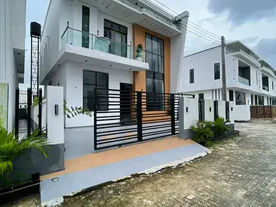 Luxury 4bedroom Fully Detached Duplex + BQ, Swimming Pool