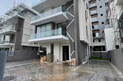 Contemporary 6bedroom Fully Detached Home + BQ, Pool, Cinema, Elevator