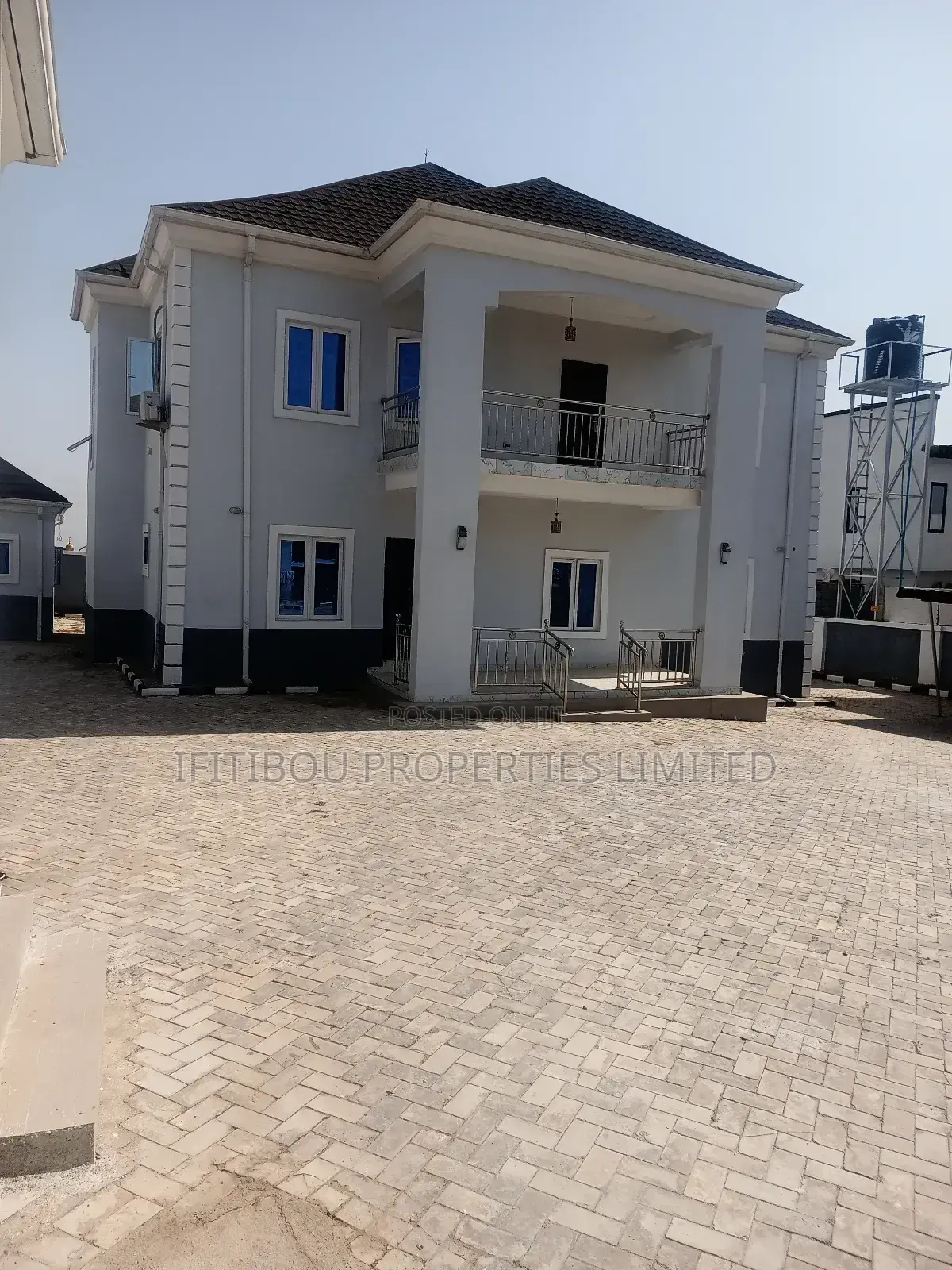 5bdrm Duplex in Naf Valley Estate, Asokoro for rent