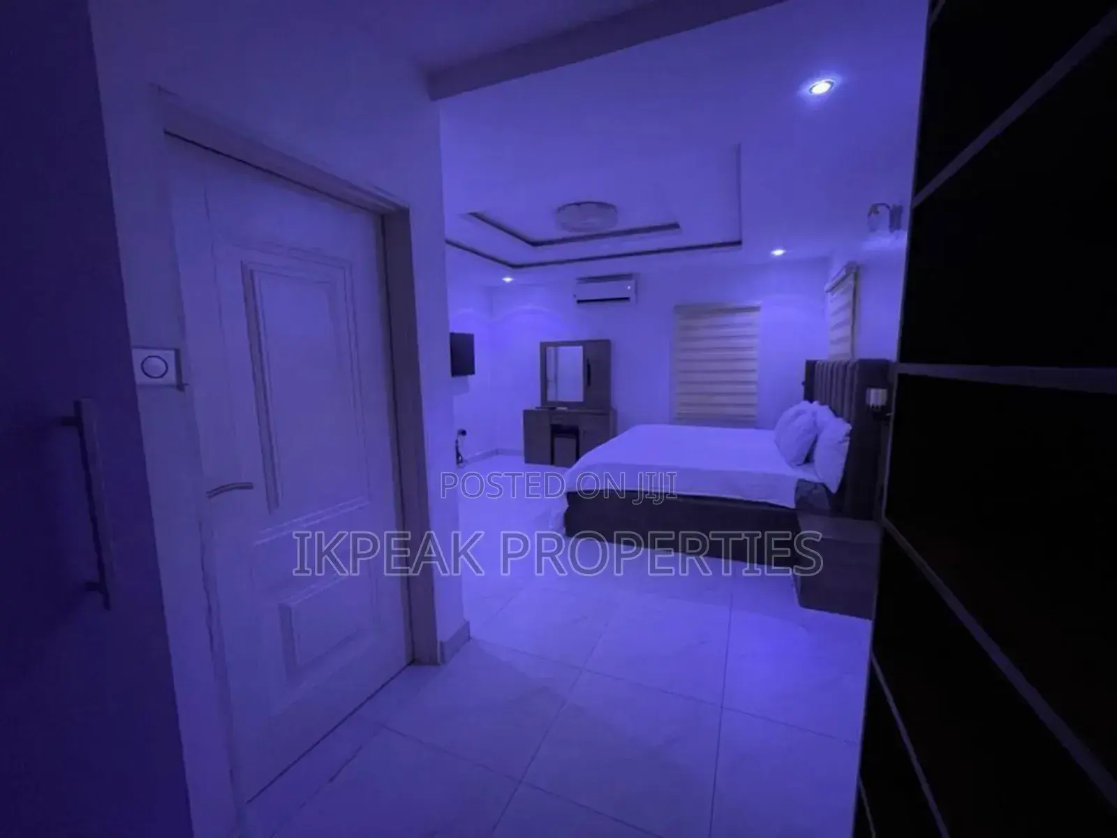 5bdrm Penthouse in Canal West Estate, Lekki Phase 2 for rent