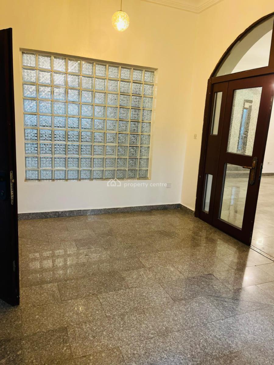 3 bedroom flat / apartment for rent