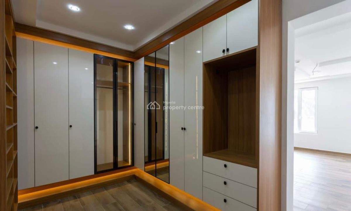 4 bedroom terraced duplex for rent