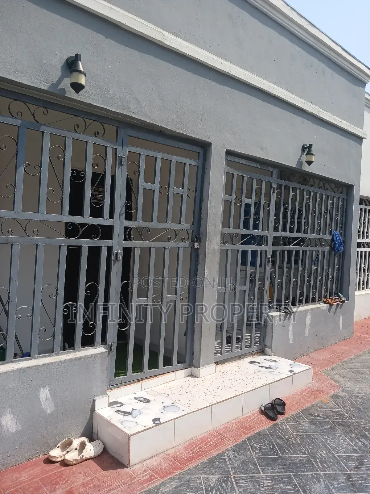 2bdrm Block of Flats in Amagba Esestate, Benin City for sale