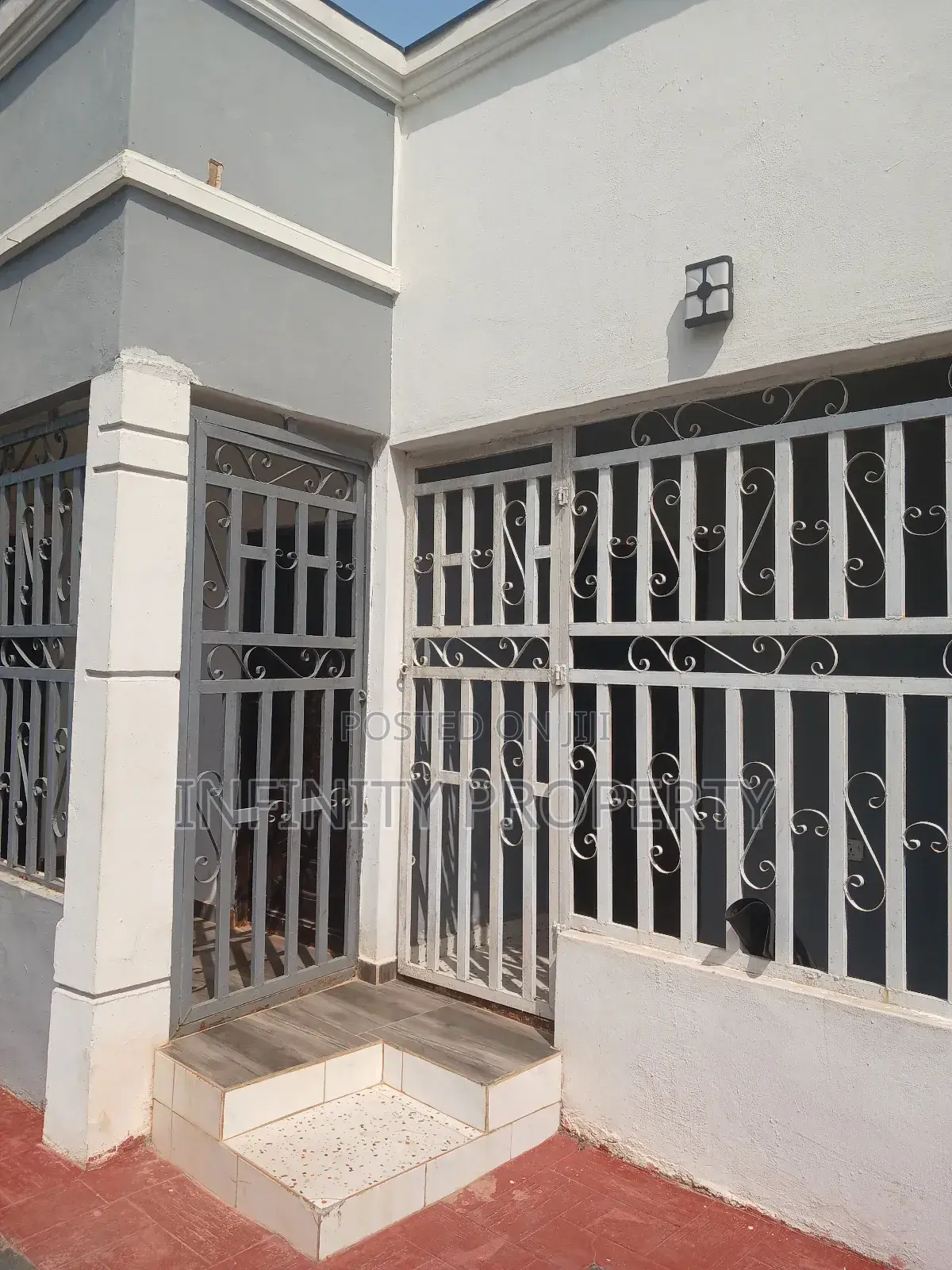 2bdrm Block of Flats in Amagba Esestate, Benin City for sale