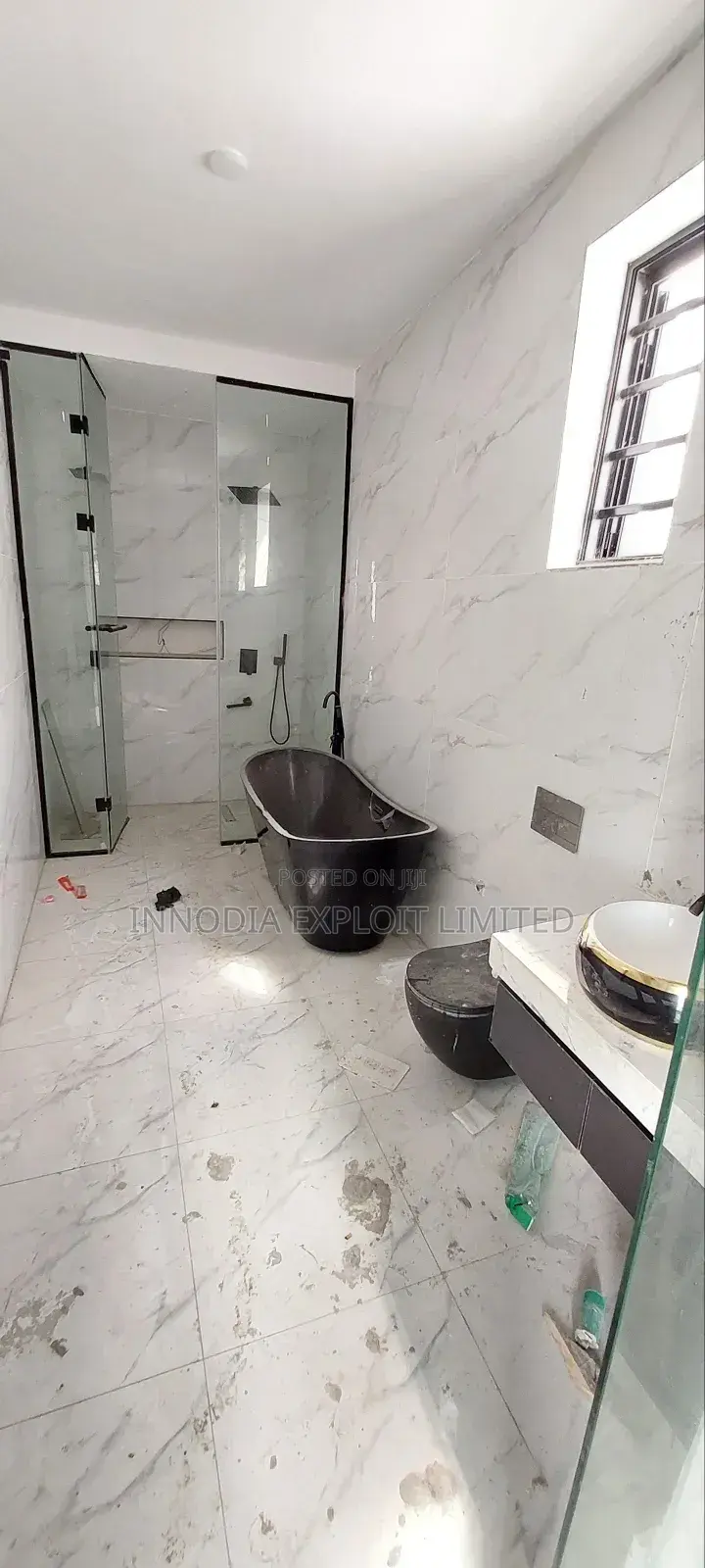 5bdrm Duplex in Royal Pine Estate,, Lekki for sale