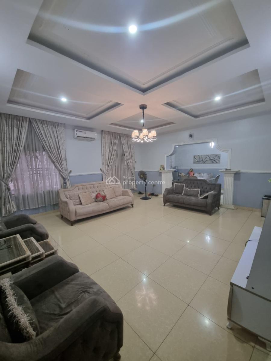 4 bedroom detached duplex for sale