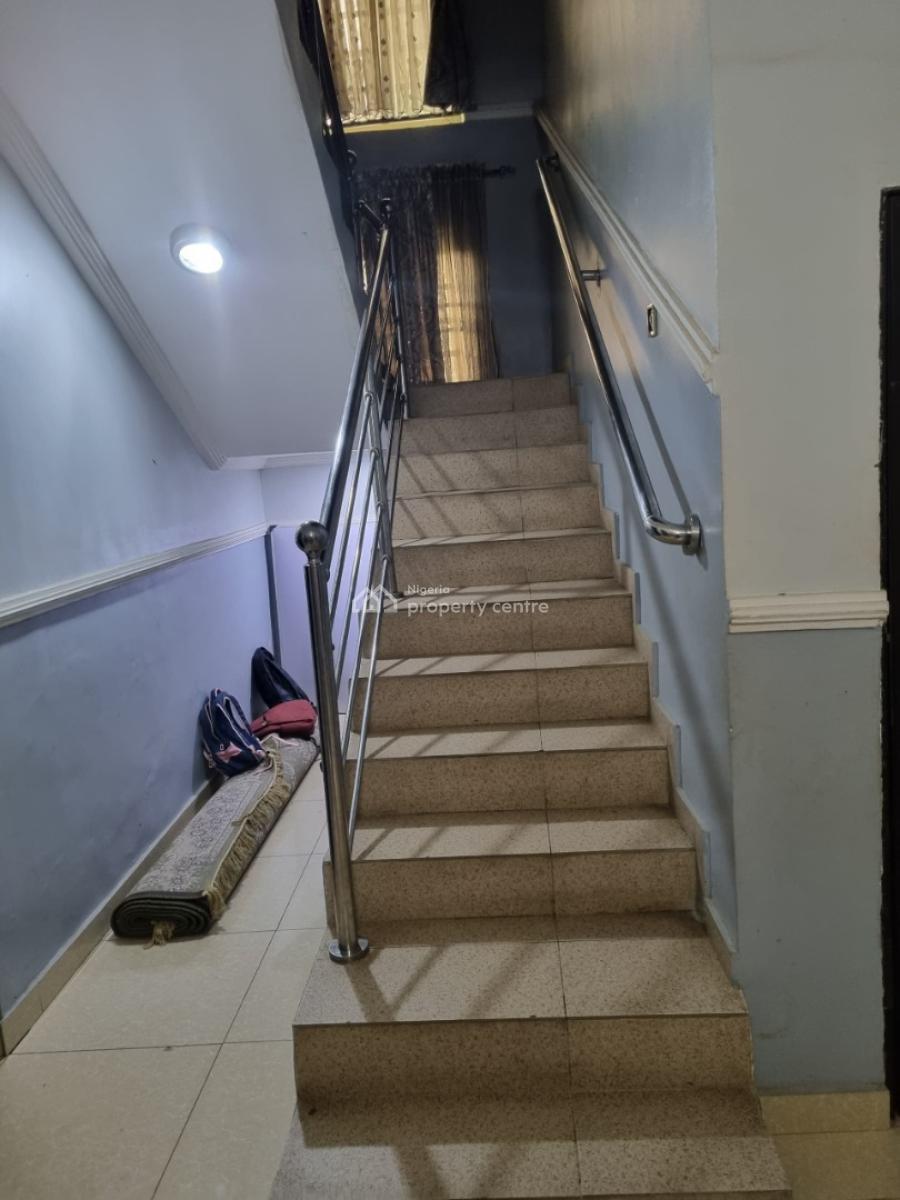 4 bedroom detached duplex for sale