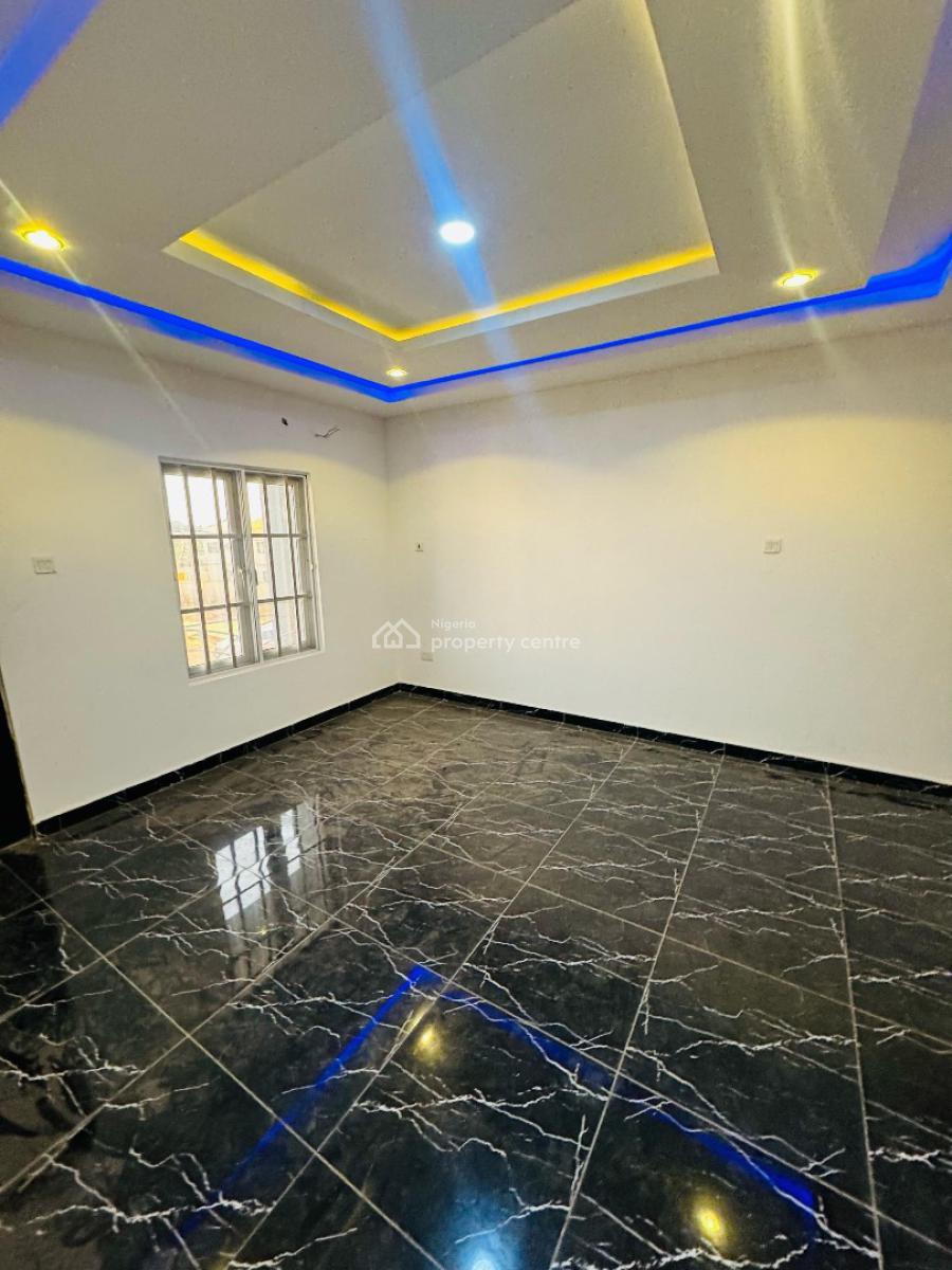 4 bedroom semi-detached duplex for sale