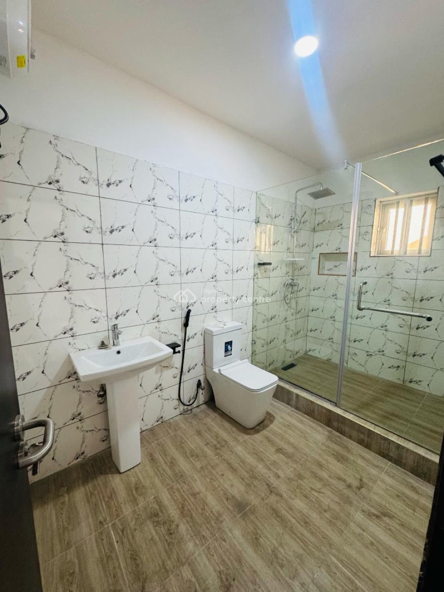 4 bedroom semi-detached duplex for sale