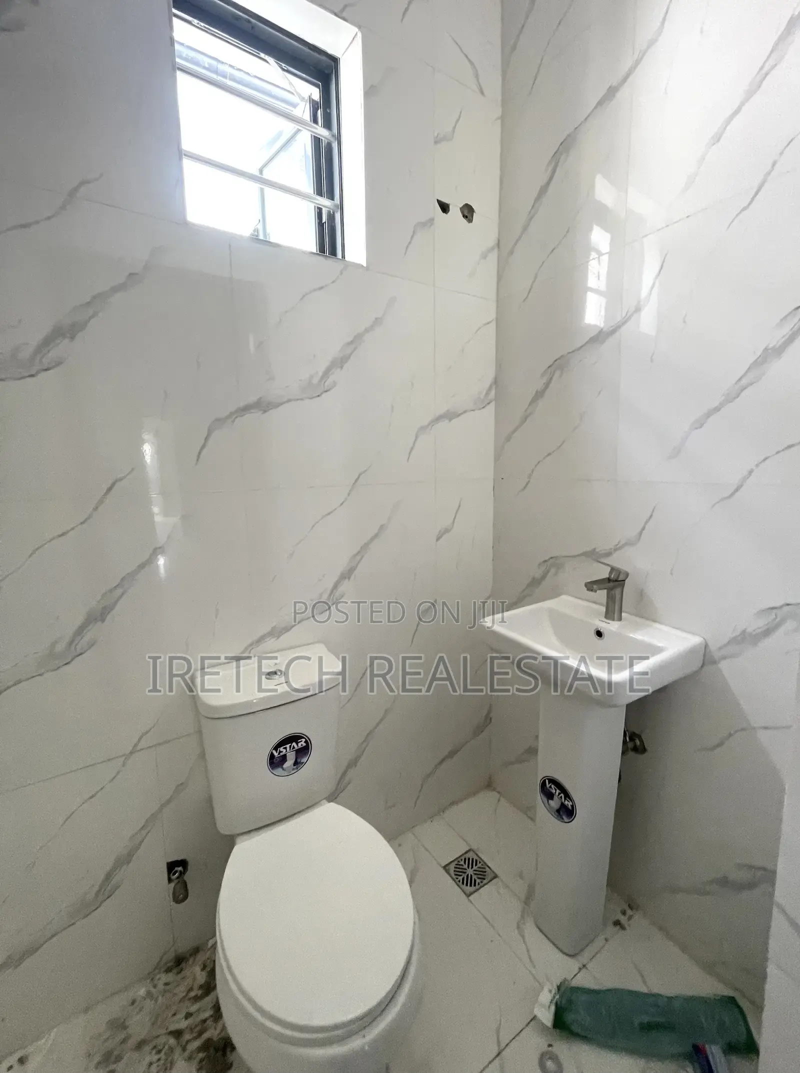 3bdrm Townhouse/Terrace in Ajah Abraham for sale