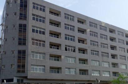 INVESTMENT OPPORTUNITY & DELIGHT. PURPOSE-BUILT HOSPITAL FOR SALE IN LAGOS ASKING PRICE: $30,000,000 USD